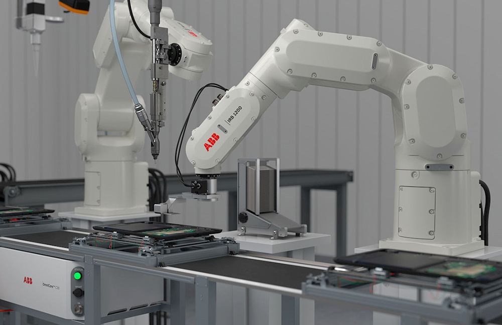 7_IRB_1200_Best-in-class_repeatability_for_high-speed_assembly-featured.jpg